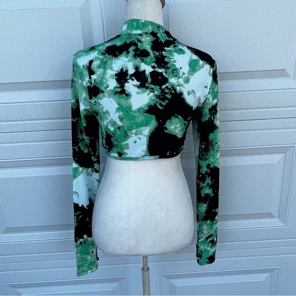 No Fear x H&M Long-sleeved Crop Top - Size Medium - Picture 8 of 16